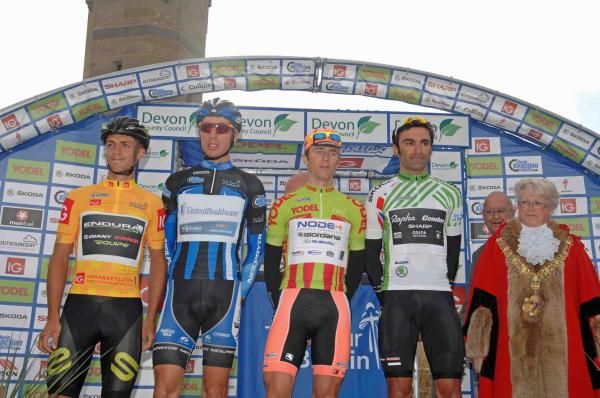 The four jerseys at the start (leader, points, sprints, KOM)