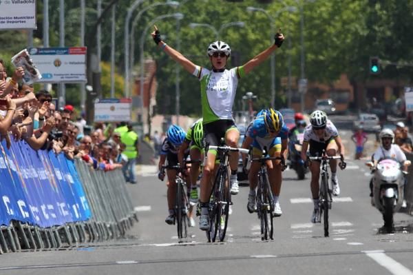 With time to celebrate, Marianne Vos (Nederland Bloeit) wins the uphill sprint