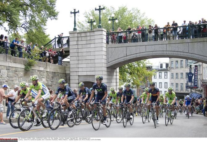 The peloton during the GP Quebec