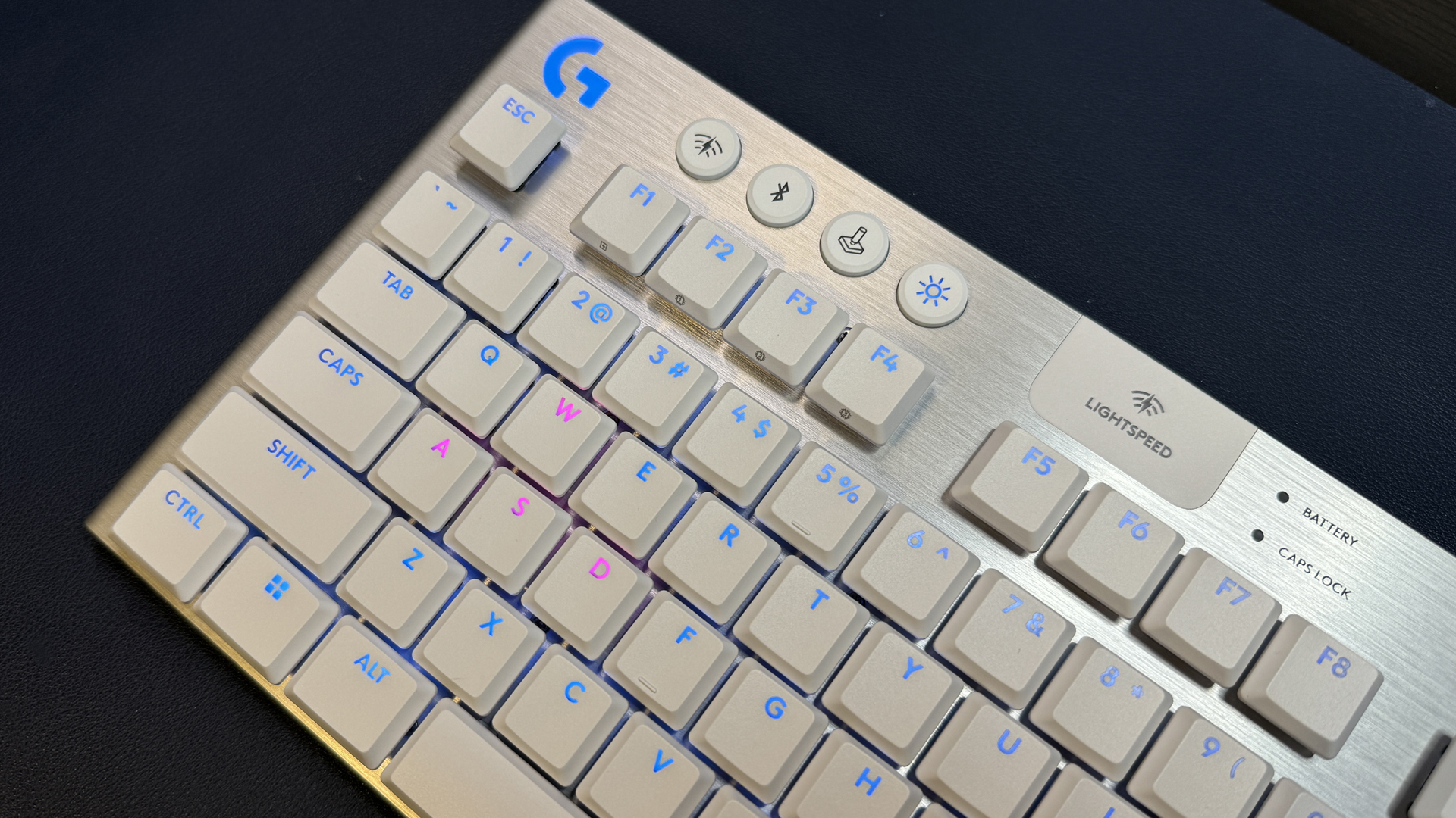 Logitech G915 X TKL