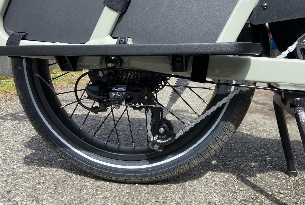 The 2023 Aventon Abound e-Cargo bike