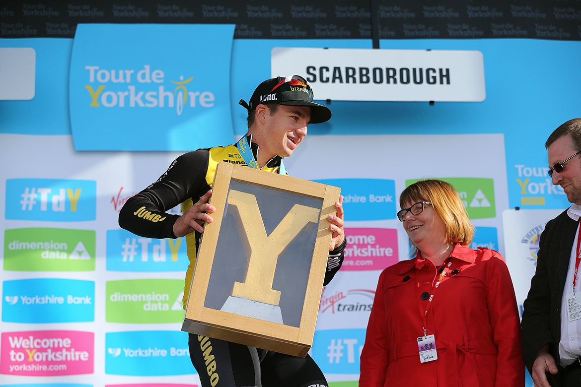 Dylan Groenewegen (LottoNl-Jumbo) with the big prize in Yorkshire