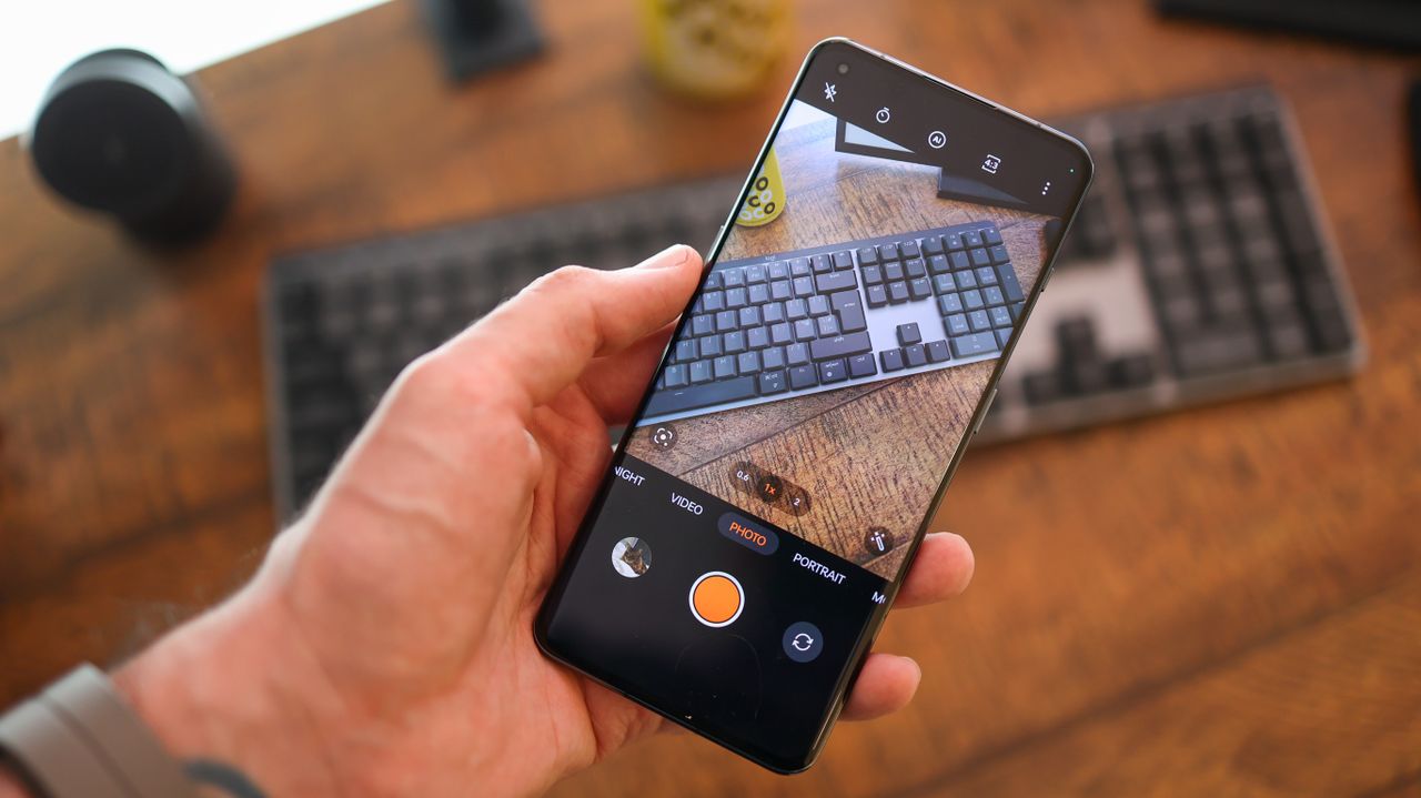 A photo of the OnePlus 11 smartphone