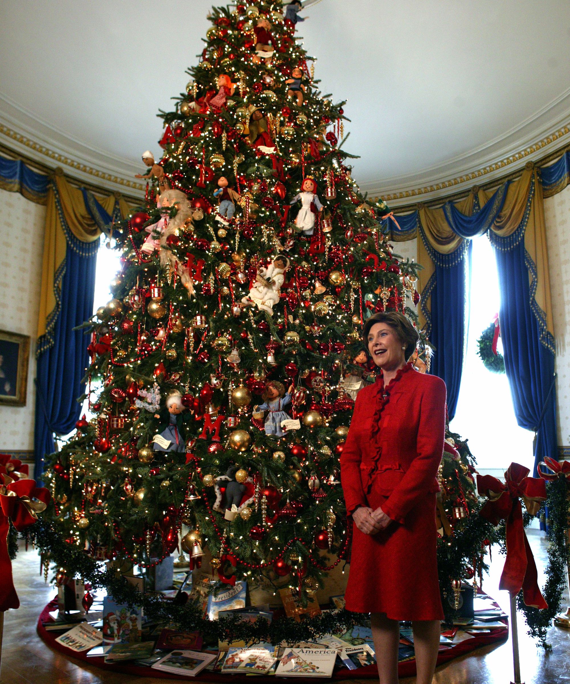 Laura Bush Christmas tree