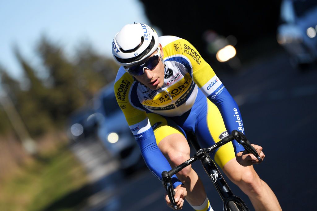 BELLEGARDESURVALSERINE FRANCE FEBRUARY 02 Lindsay De Vylder of Belgium and Team Sport Vlaanderen Baloise competes in the breakaway during the 52nd toile De Bessges Tour Du Gard 2022 Stage 1 a 1608km stage from Bellegarde to Bellegarde 161m EtoiledeBesseges EDB2022 on February 02 2022 in BellegardesurValserine France Photo by Luc ClaessenGetty Images
