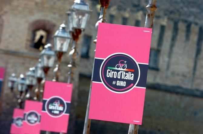It's Giro d'Italia time!