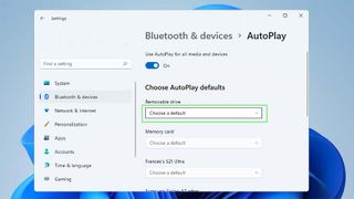 How to Disable AutoPlay in Windows 11