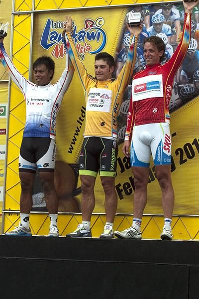 Jersey leaders (l-r): Anuar Manan (Best Placed Asian), Andrea Guardini (Tour leader), and Koen De Kort (KOM).