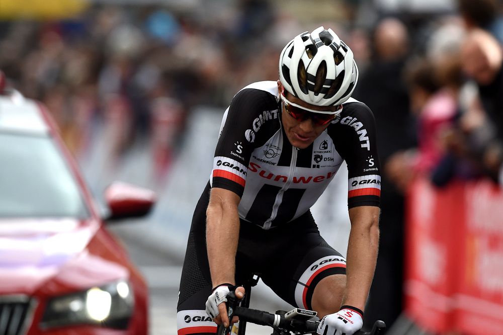 Soren Kragh Anderson wins the 2018 Paris-Tours