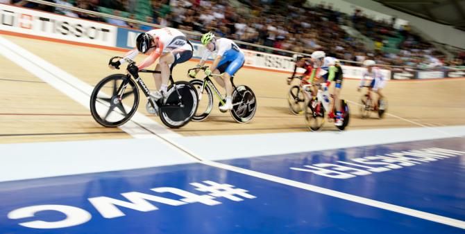 Andreas Muller (Austria) wins the Men's Scratch Race from Elia Viviani (Italy) and Jon Mould (USN / Great Britain)