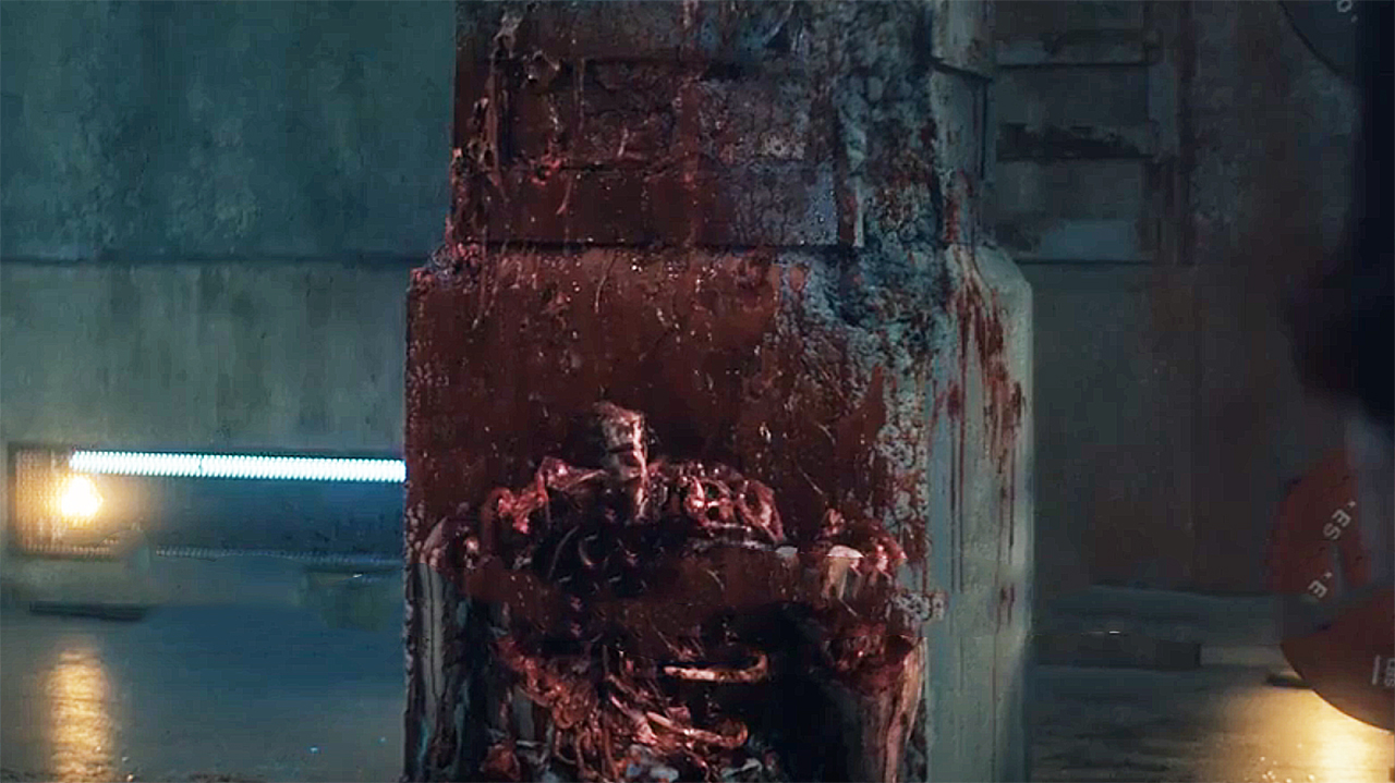 Thomas Godolkin&#039;s bloody corpse propped up against a pillar in Gen V season 2 episode 8