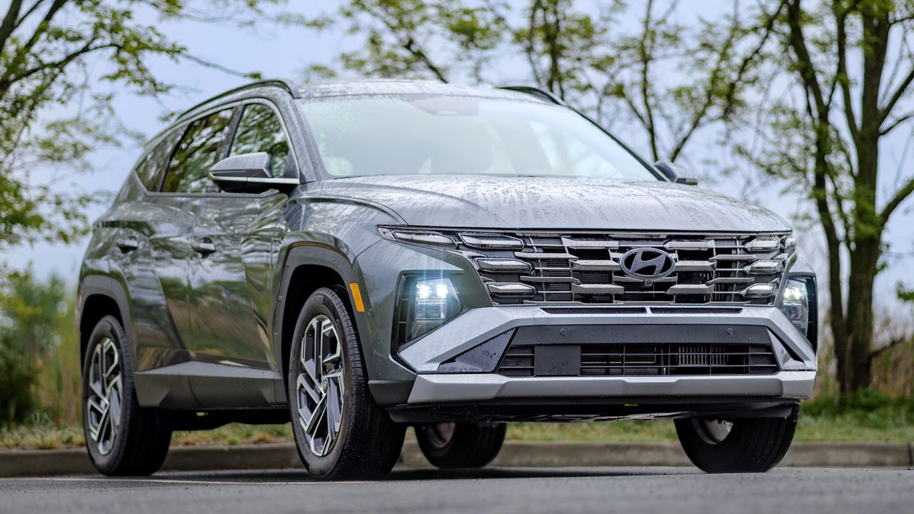 2026 Hyundai Tucson Hybrid review.