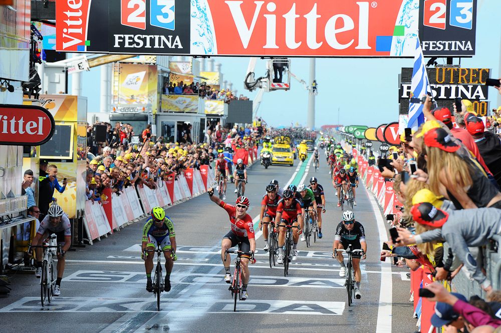 Andre Greipel wins stage 2 of the 2015 Tour de France.