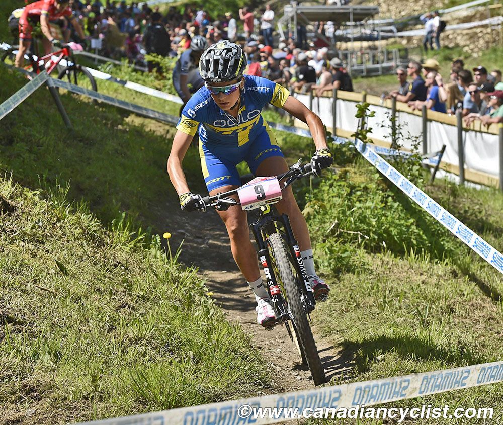 Jenny Rissveds (Scott-Odlo MTB Racing Team) was sitting 3rd before she crashed