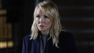 Kelli Giddish在《特殊受害者》第24季中饰演侦探Amanda Rollins