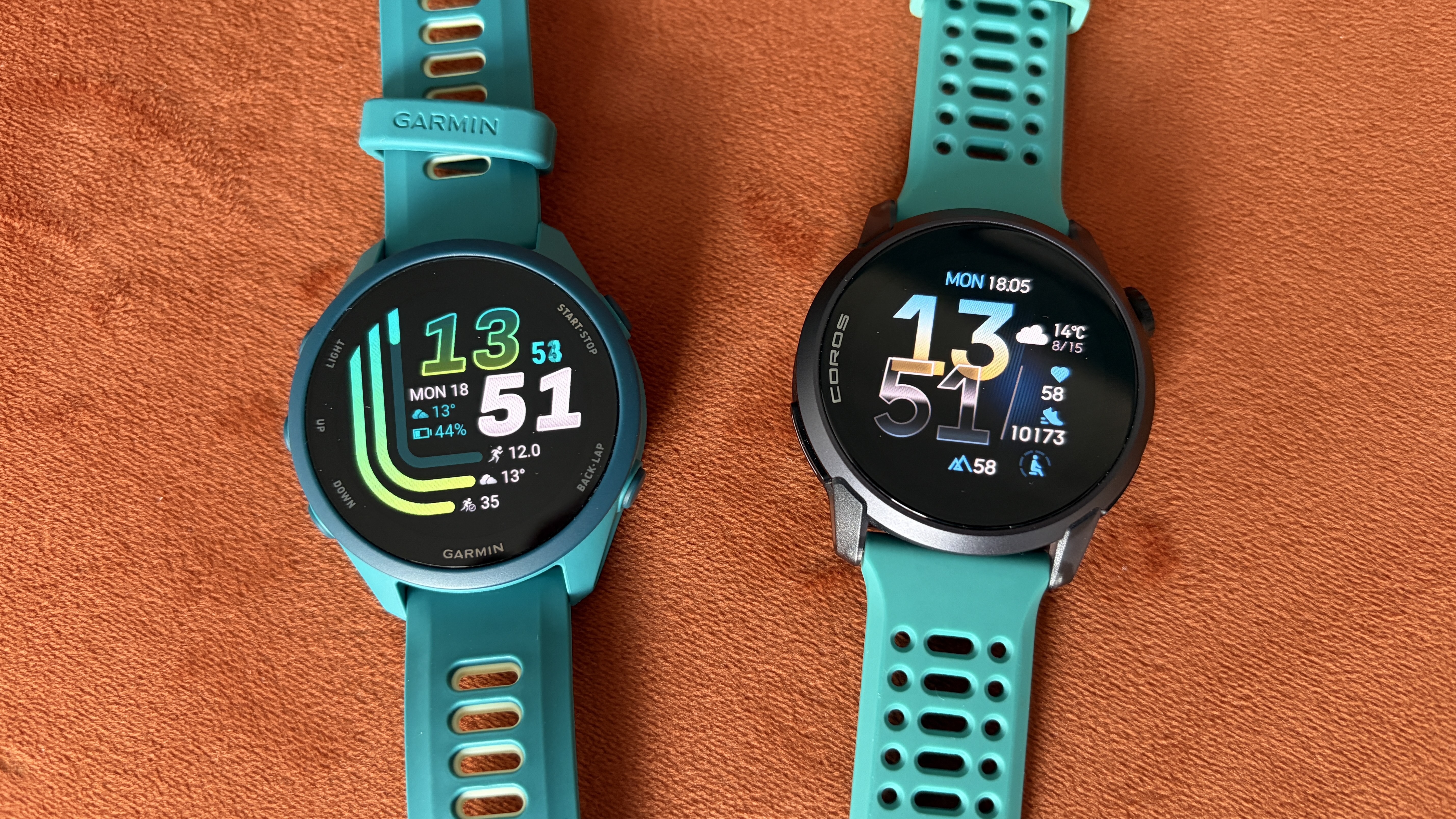 Garmin Forerunner 170 vs Coros Pace 4