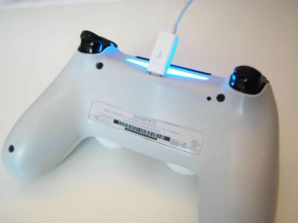 how to connect ps4 controller to pc with cable windows 10