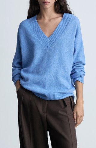 Donatelo V-Neck Sweater