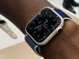 Apple might have planned a black ceramic Apple Watch Series 5 | iMore