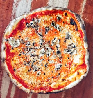Best Pizza in Milan: Original Pizza OK