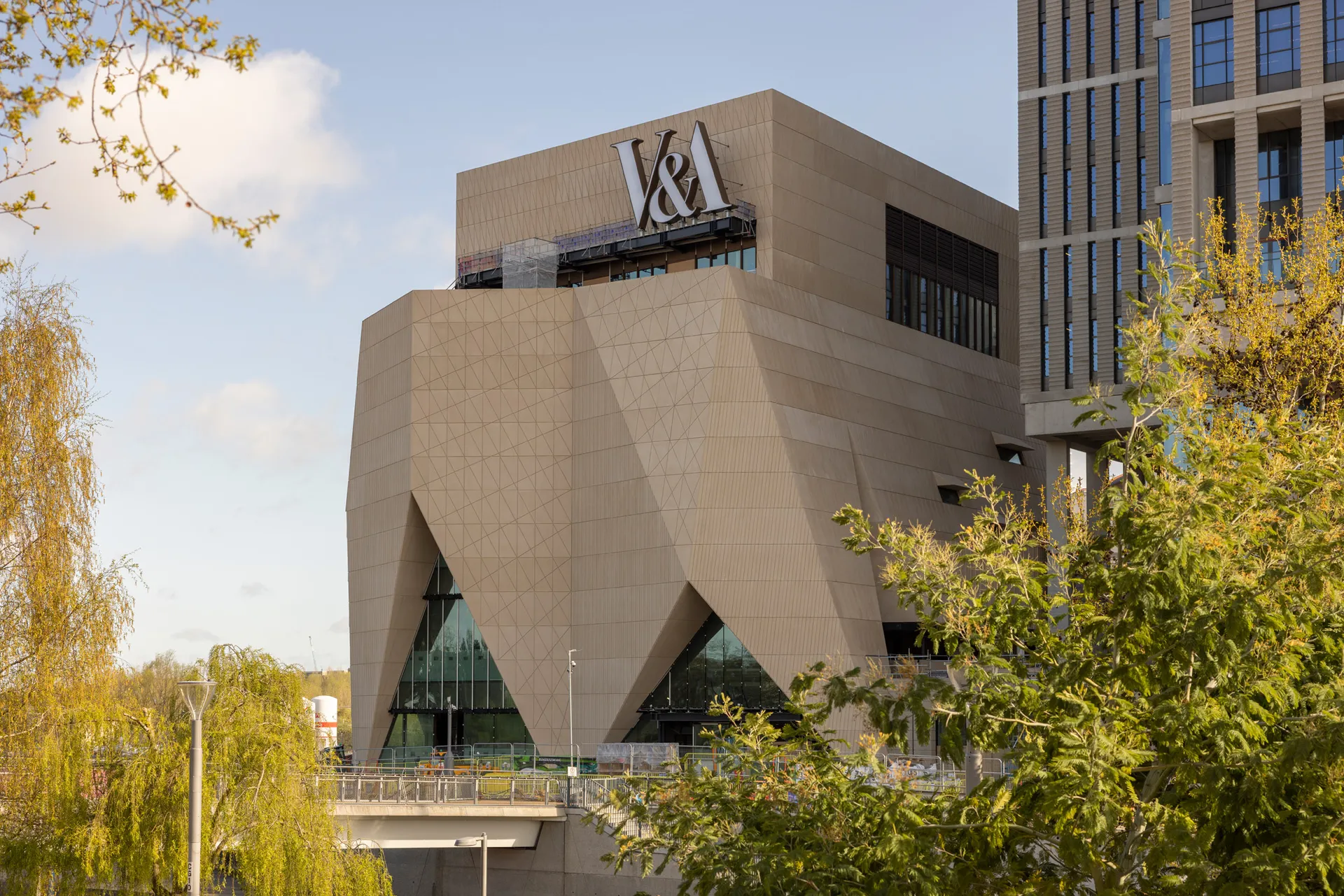 wallpaper editors picks: things to do in april