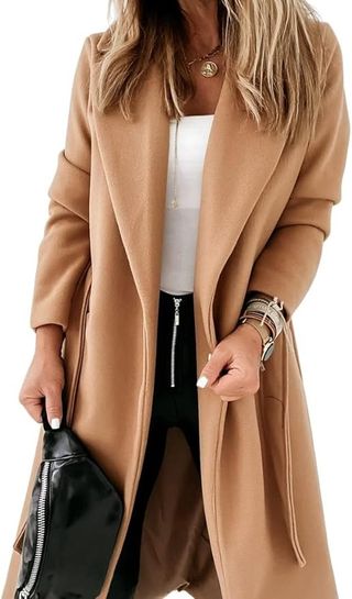 Ladiyo, Classic Coat