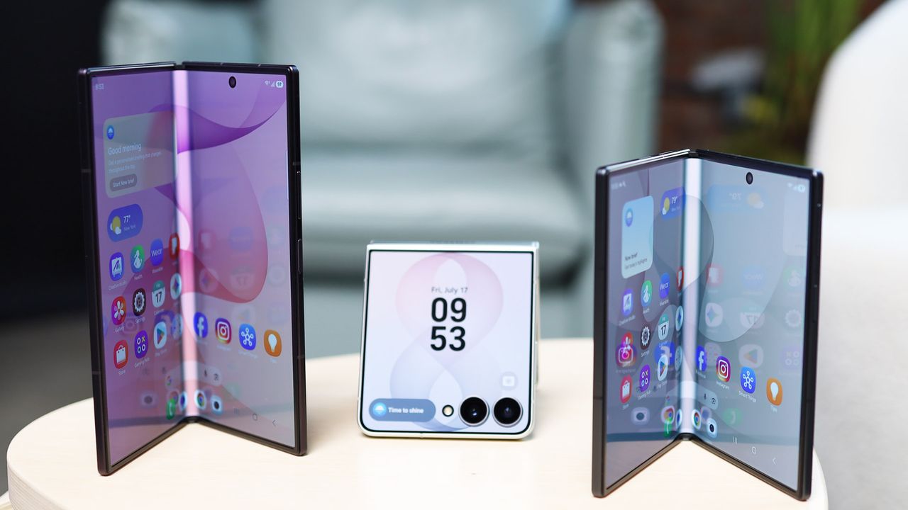 Samsung Galaxy Z Fold 8