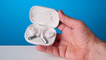 Beyerdynamic Amiron 200 in white