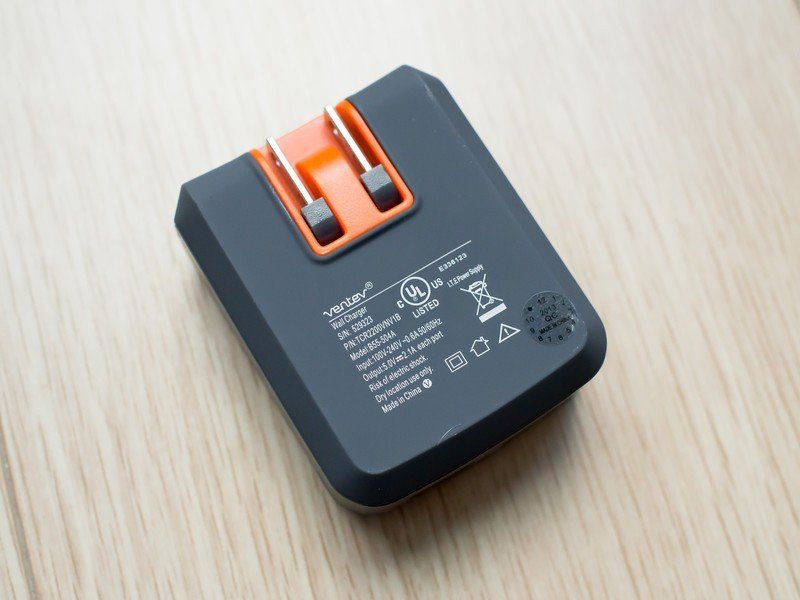 Ventev Wallport r2200