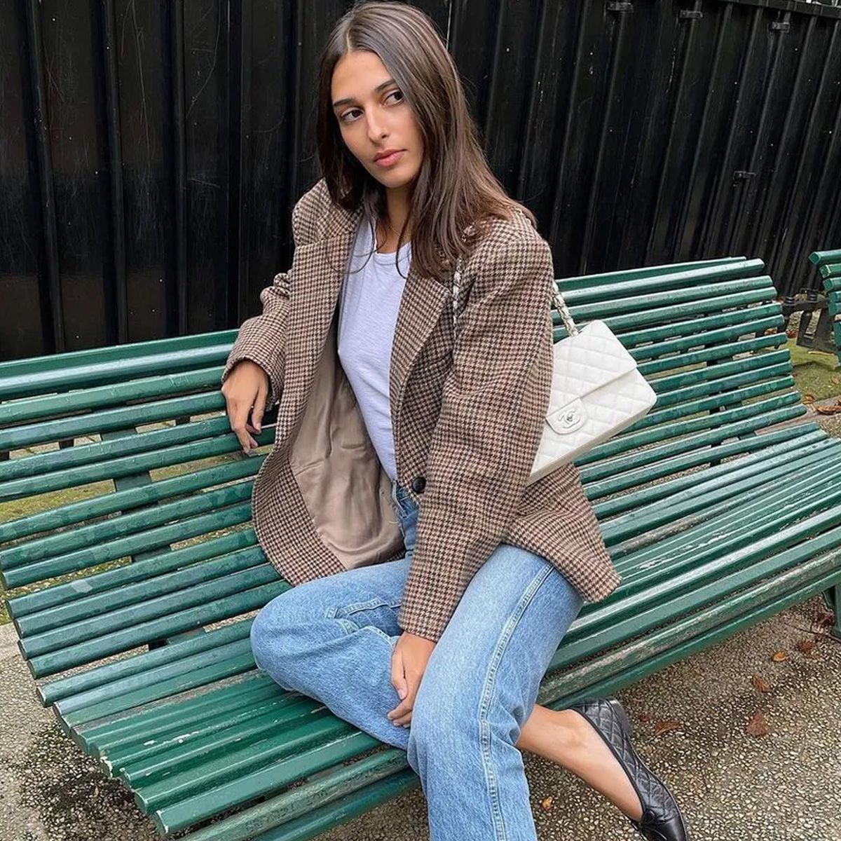 parisian-outfits-271871-1698326098545-square