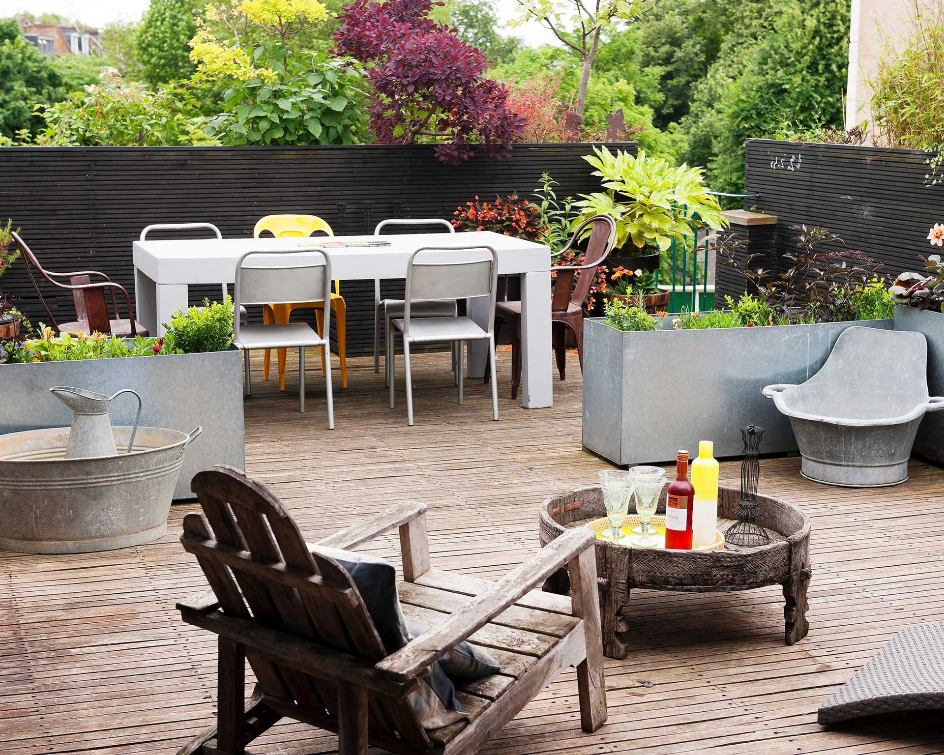 Deck furniture layout ideas: 11 stylish arrangements | Gardeningetc