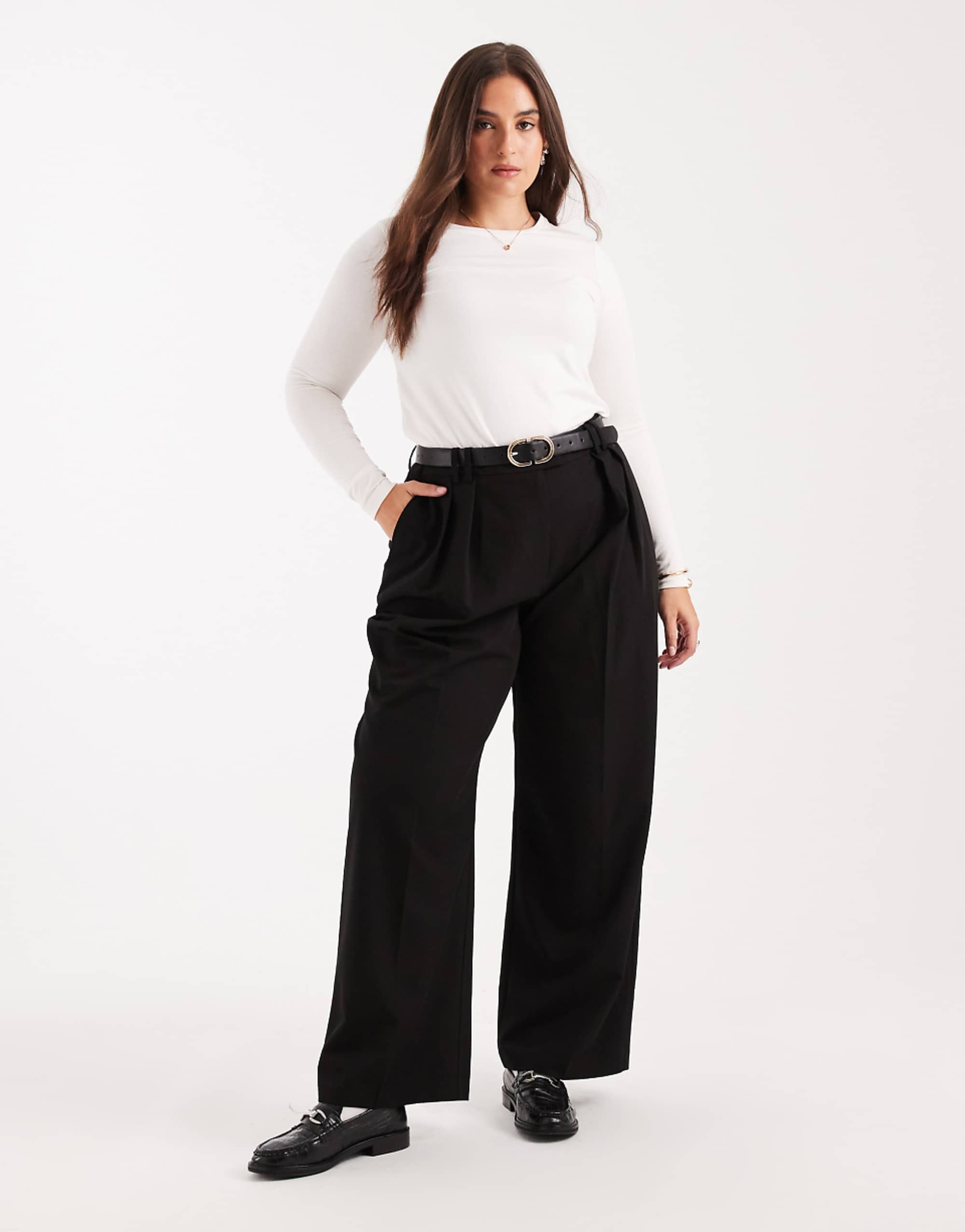 Asos Design Curve Tailored Wide Leg Trousers With Pleat Detail in Black