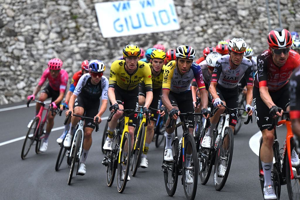 Matteo jorgensen in the peloton at vuelta a españa 2025