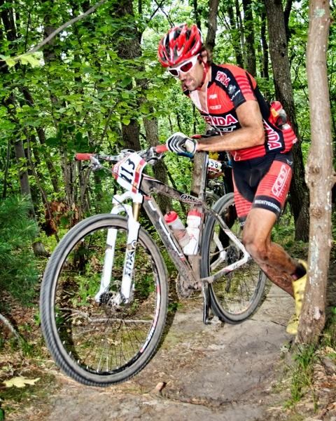 Kenda/Felt rider Drew Edsall leads on the second lap at Lumberjack