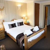 The Heath Inn, Heath and ReachDistance:Tripadvisor rating: The Heath Inn, Heath and ReachDistance:Tripadvisor rating: