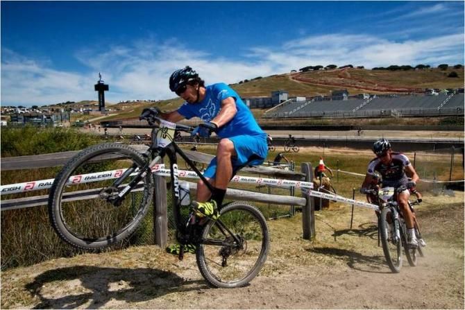 Retired from World Cup level XC racing, Adam Craig (Giant) is clearly having a good time out there racing (in baggies)