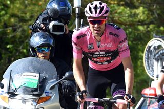 Tom Dumoulin on stage eight of the 2016 Giro d'Italia