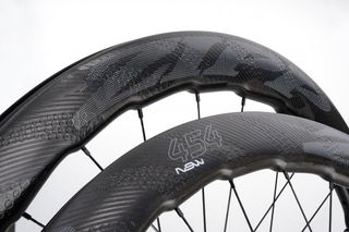 Zipp 454 NSW Carbon Clincher wheels
