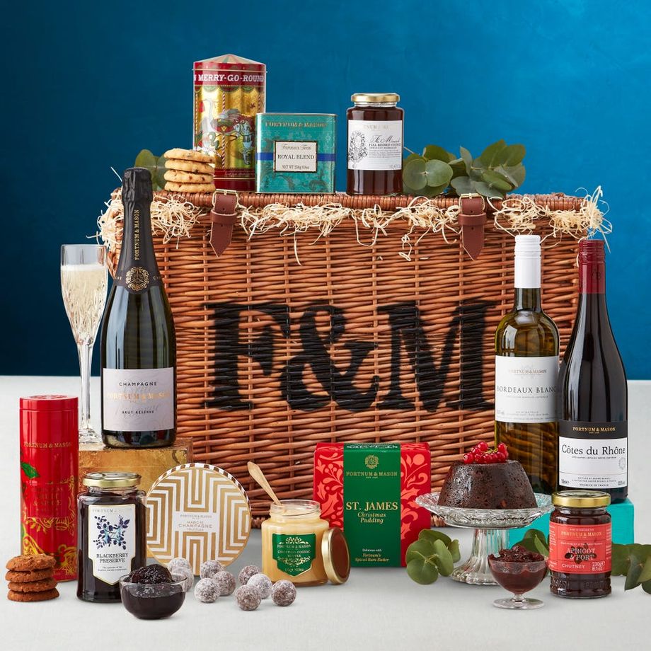 Hamper. Christmas hamper. food hamper. christmas hampers marks and spencer.