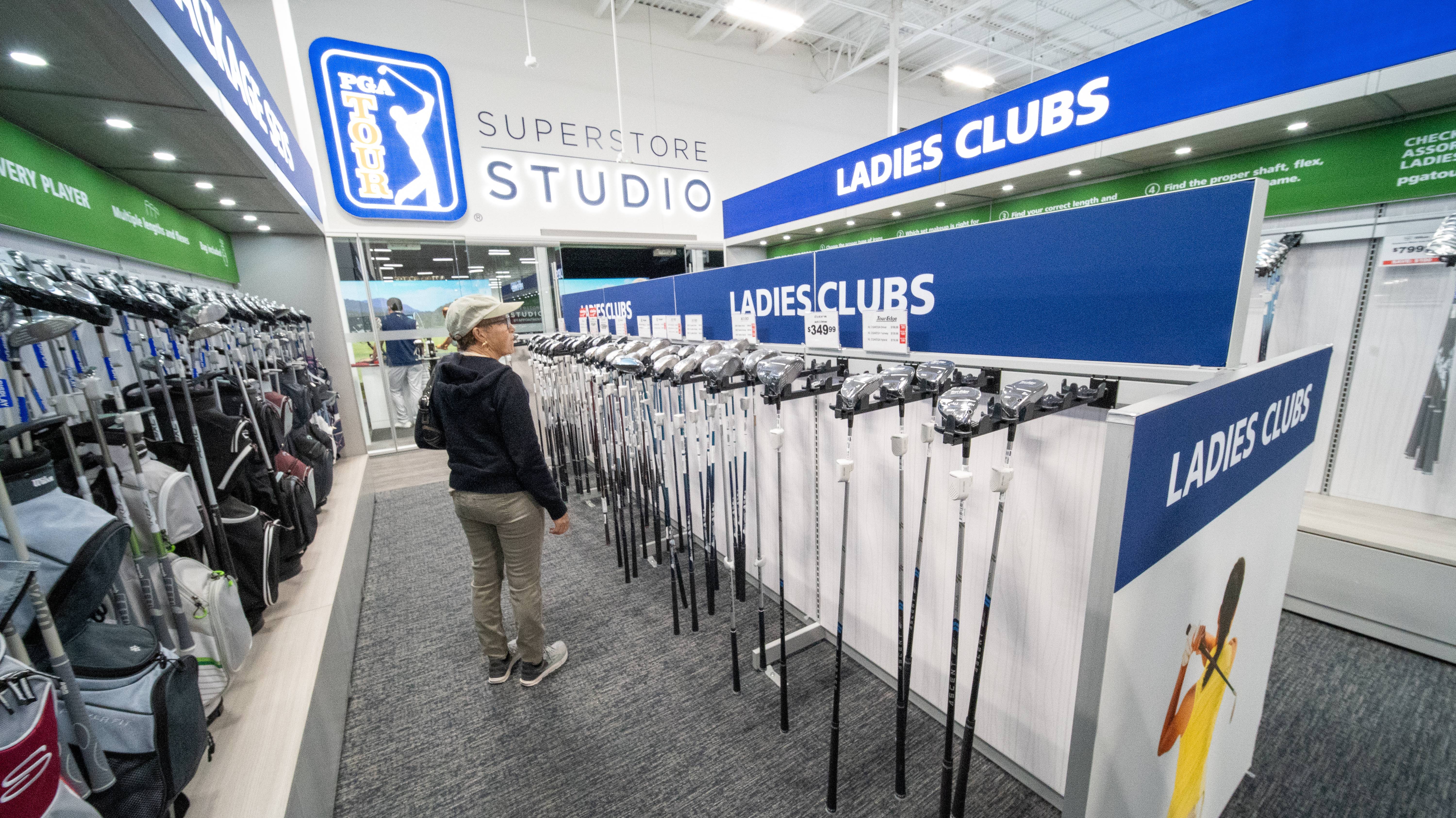 Ladies clubs area at PGA TOUR Superstore