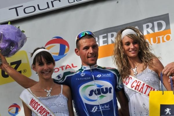 St&eacute;phane Poulhies (Saur - Sojasun) on the podium for his stage win.