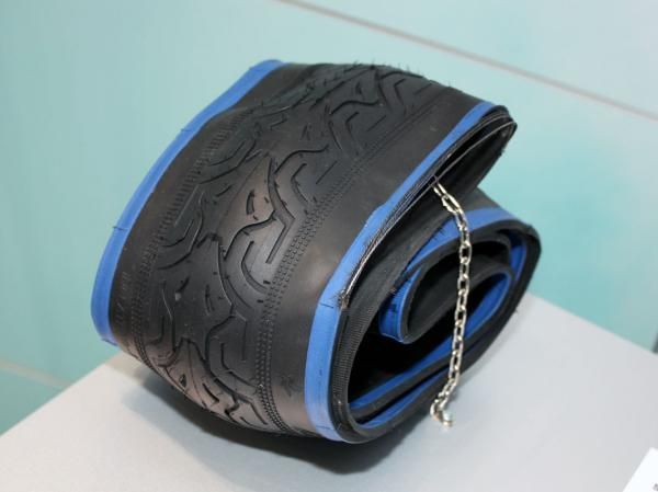 Michelin says its foldable steel bead concept is still cheaper than aramid beads but easier to store for both the consumer and dealer.