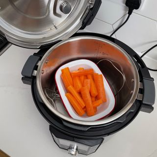 Steaming carrots in the Instant Pot Pro