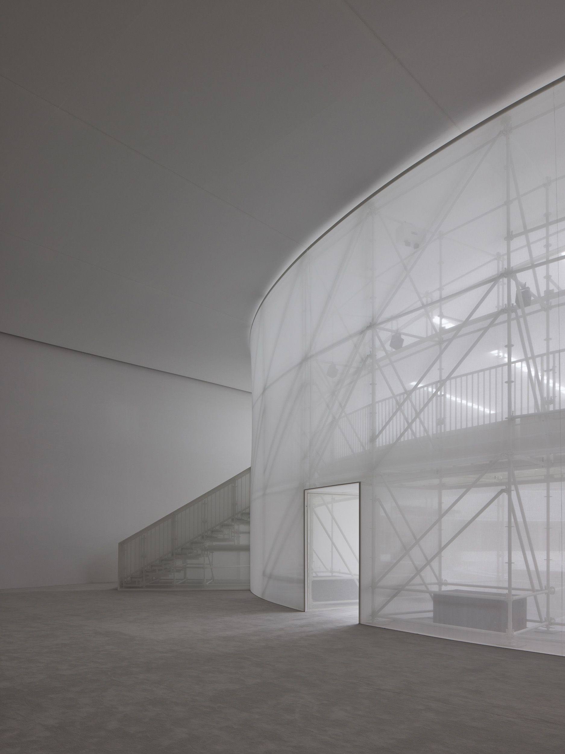 Loewe S/S 2027 showspace