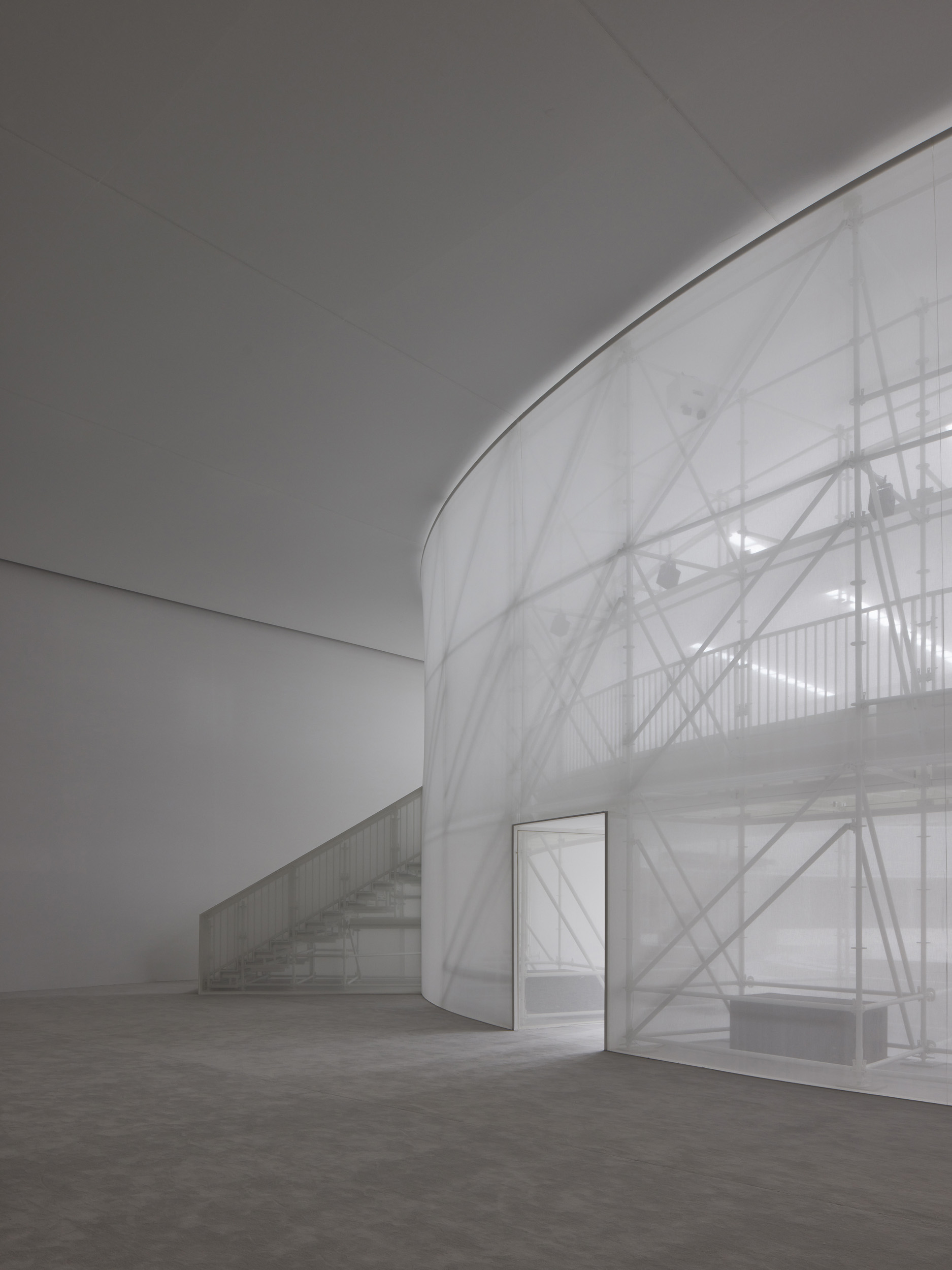 Loewe S/S 2027 showspace