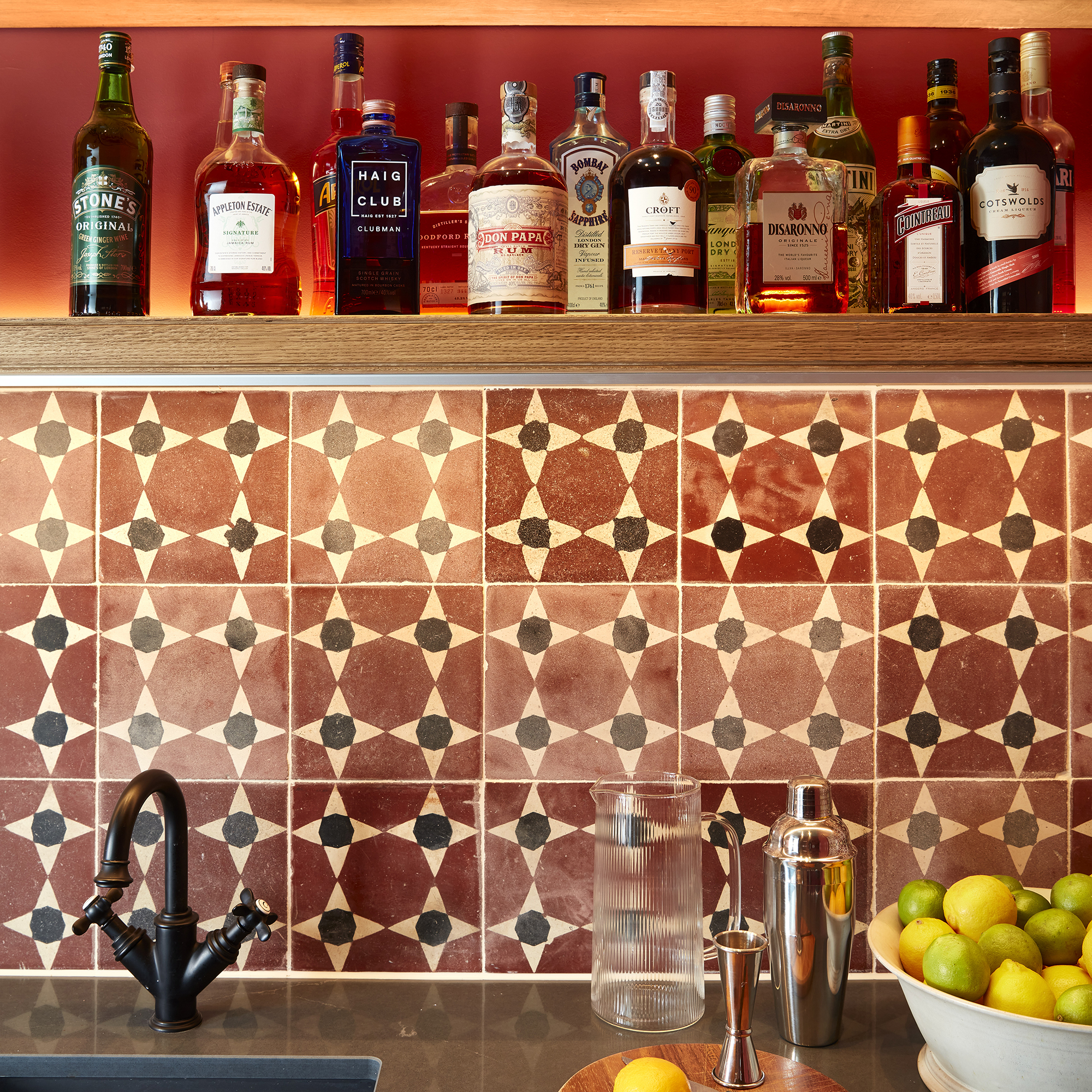 Yellow London bantry