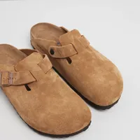 Shoes Shoes