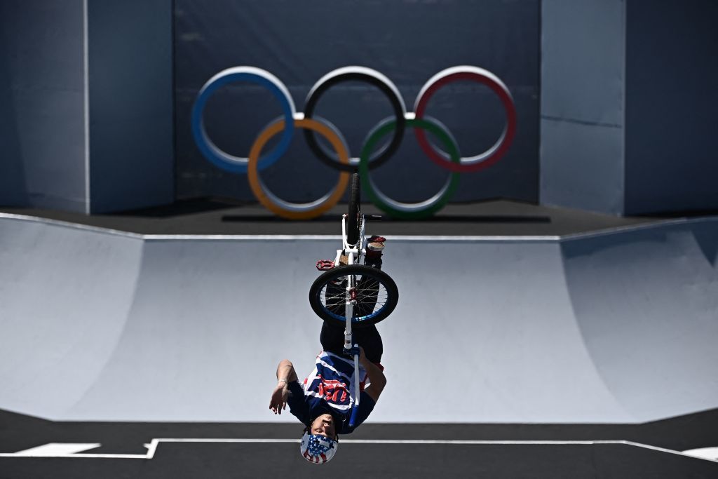 USAs Justin Dowell competes in the cycling BMX freestyle mens park final at the Ariake Urban Sports Park during the Tokyo 2020 Olympic Games in Tokyo on August 1 2021 Photo by Lionel BONAVENTURE AFP Photo by LIONEL BONAVENTUREAFP via Getty Images