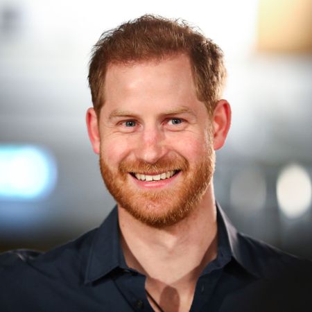 london, england february 28 prince harry, duke of sussex speaks with members of the invictus games choir at abbey road studios, where a single has been recorded for the invictus games foundation on february 28, 2020 in london, england photo by hannah mckay wpa pool gettyimages