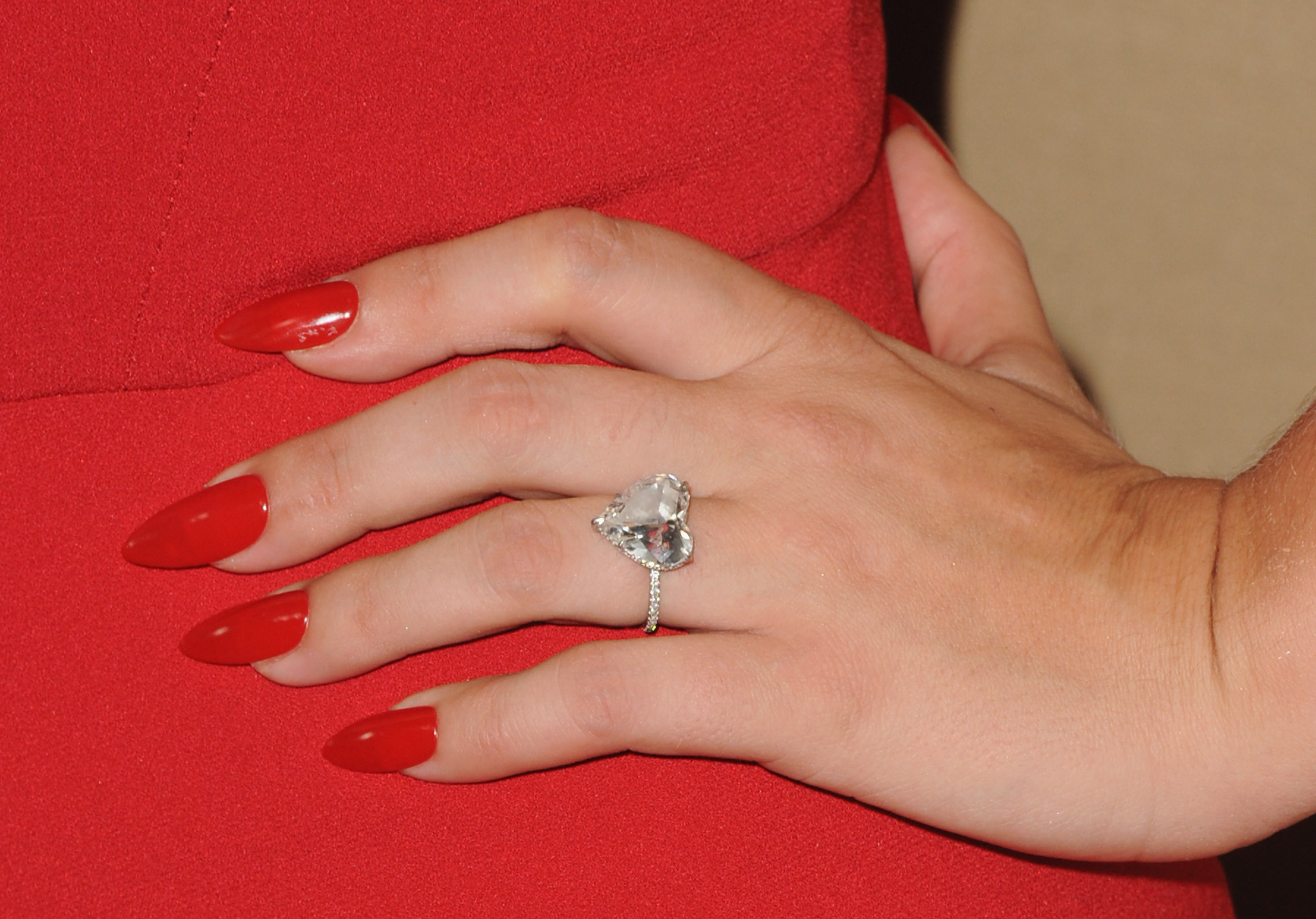 ring - Lady Gaga